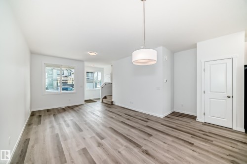 3965 Wren Loop, Edmonton, AB - Indoor