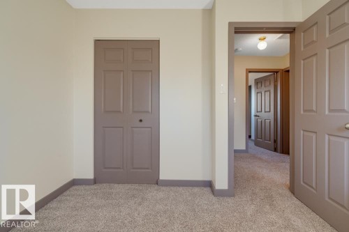 5004 144 Street, Edmonton, AB - Indoor