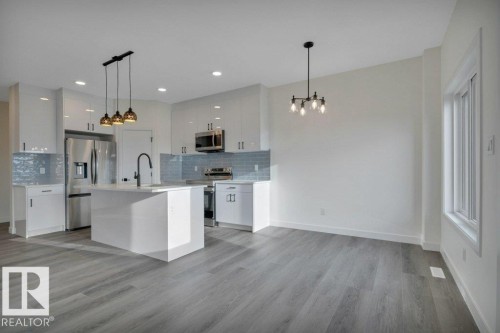 5259 47 Avenue, Calmar, AB - Indoor Photo Showing Kitchen With Upgraded Kitchen