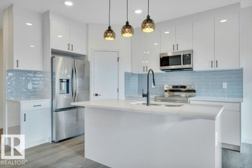 5259 47 Avenue, Calmar, AB - Indoor Photo Showing Kitchen With Upgraded Kitchen