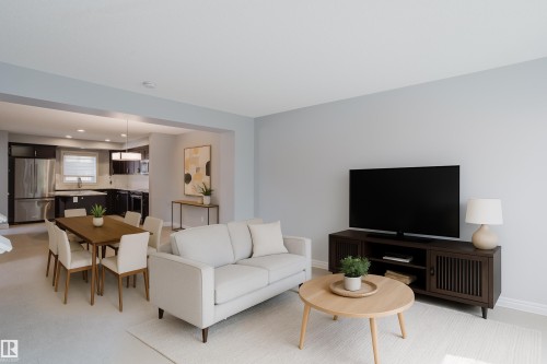 184 Desrochers Gate, Edmonton, AB - Indoor Photo Showing Living Room
