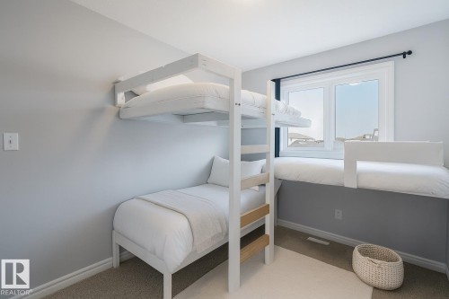 184 Desrochers Gate, Edmonton, AB - Indoor Photo Showing Bedroom