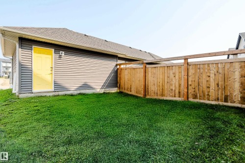 184 Desrochers Gate, Edmonton, AB - Outdoor