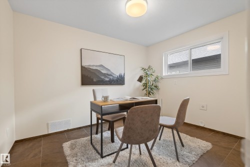 16233 131A Street, Edmonton, AB - Indoor