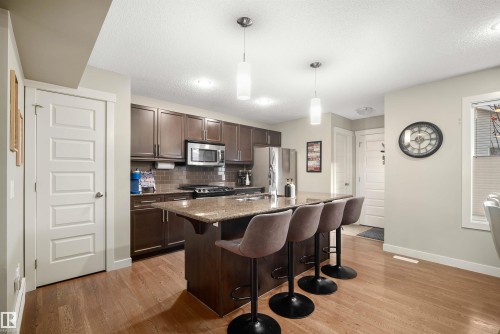 2063 Trumpeter Way, Edmonton, AB - Indoor Photo Showing Kitchen With Upgraded Kitchen