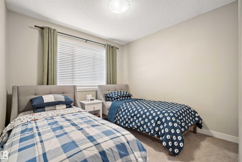 2063 Trumpeter Way, Edmonton, AB - Indoor Photo Showing Bedroom