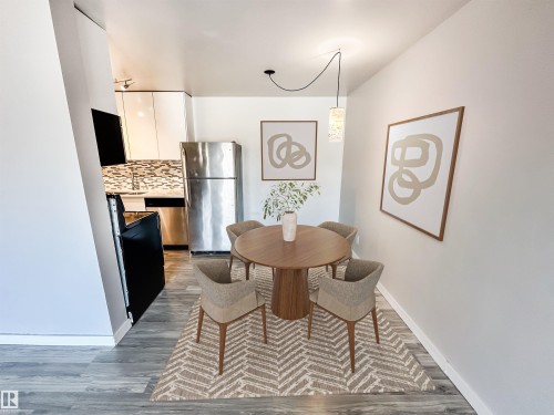 204 10434 125 Street, Edmonton, AB - Indoor