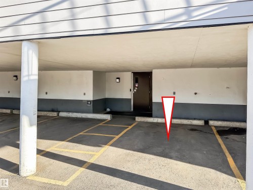 204 10434 125 Street, Edmonton, AB - Indoor Photo Showing Other Room