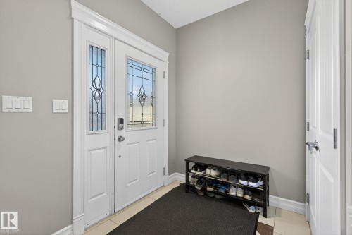1232 Cunningham Drive, Edmonton, AB - Indoor Photo Showing Other Room