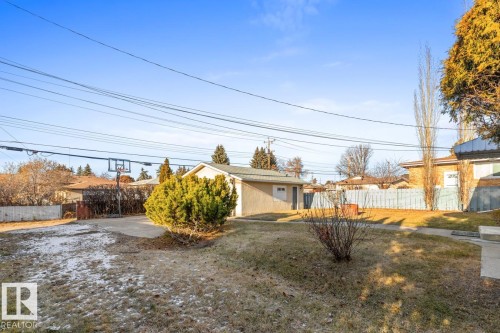 13908 57 Street, Edmonton, AB - Outdoor