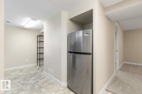 13908 57 Street, Edmonton, AB - Indoor