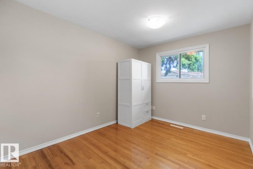 13908 57 Street, Edmonton, AB - Indoor Photo Showing Other Room