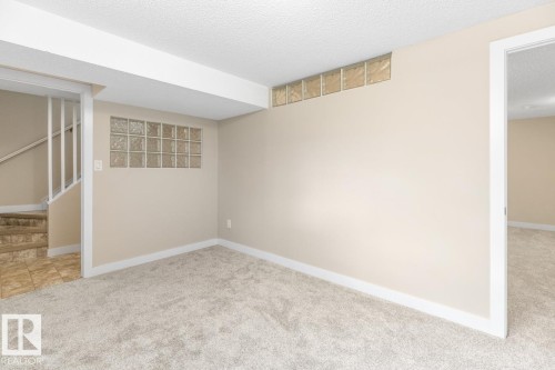 13908 57 Street, Edmonton, AB - Indoor Photo Showing Other Room