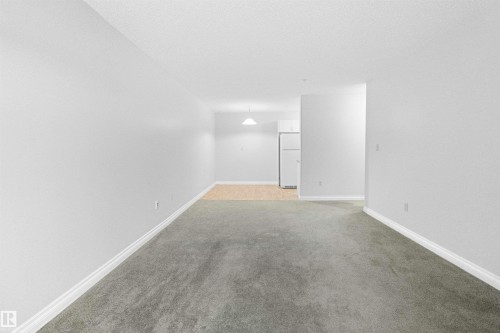 304 11446 40 Avenue, Edmonton, AB - Indoor Photo Showing Other Room