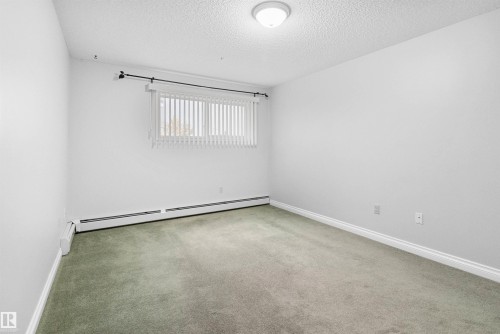 304 11446 40 Avenue, Edmonton, AB - Indoor Photo Showing Other Room