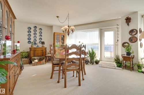 1401 12319 Jasper Avenue, Edmonton, AB - Indoor Photo Showing Dining Room