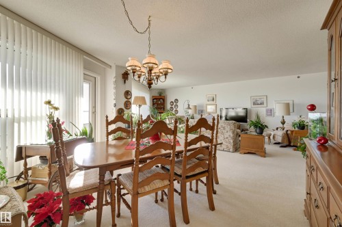 1401 12319 Jasper Avenue, Edmonton, AB - Indoor Photo Showing Dining Room