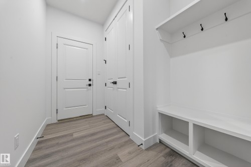 2010 Collip Crescent, Edmonton, AB - Indoor Photo Showing Other Room