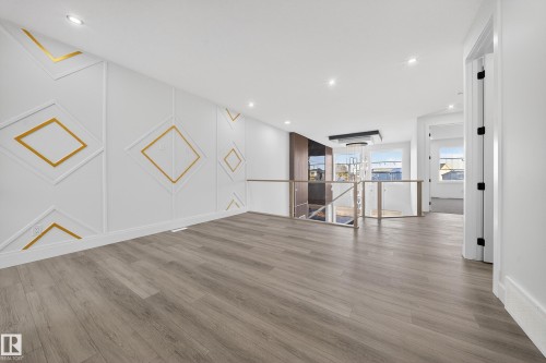 2010 Collip Crescent, Edmonton, AB - Indoor Photo Showing Other Room