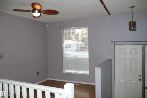 5207 55A St., Wetaskiwin, AB - Indoor Photo Showing Other Room