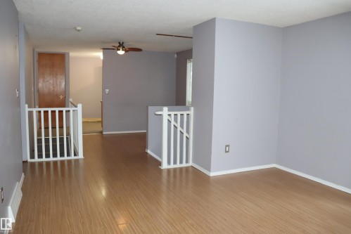 5207 55A St., Wetaskiwin, AB - Indoor Photo Showing Other Room