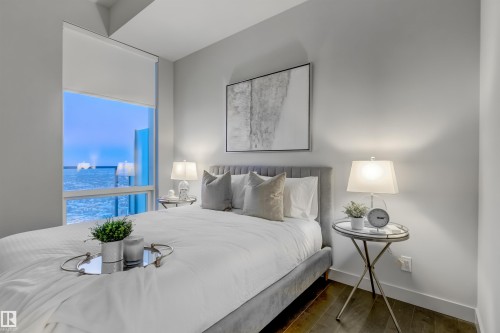 4501 10360 102 Street, Edmonton, AB - Indoor Photo Showing Bedroom