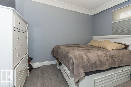 9738 152 Street, Edmonton, AB - Indoor Photo Showing Bedroom
