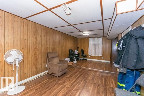 9738 152 Street, Edmonton, AB - Indoor Photo Showing Other Room