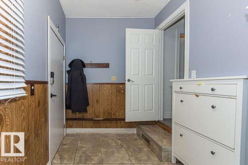 9738 152 Street, Edmonton, AB - Indoor Photo Showing Other Room