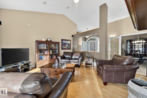 8835 159A Avenue, Edmonton, AB - Indoor Photo Showing Living Room