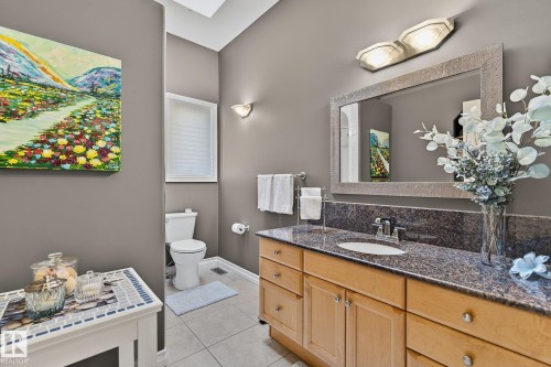 8835 159A Avenue, Edmonton, AB - Indoor Photo Showing Bathroom