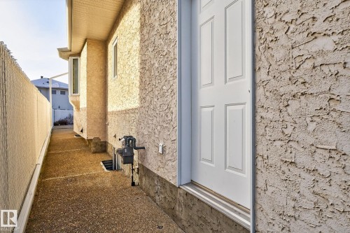 8835 159A Avenue, Edmonton, AB - Outdoor