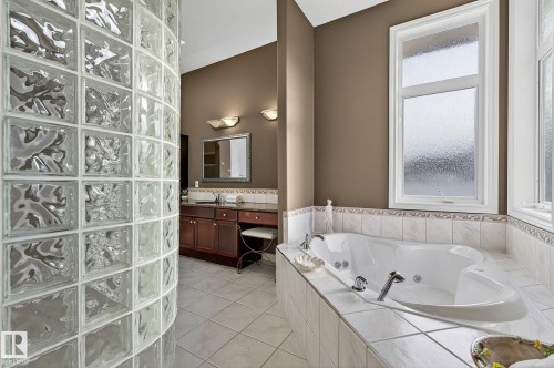 8835 159A Avenue, Edmonton, AB - Indoor Photo Showing Other Room