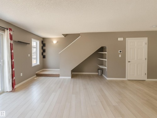 44 9151 Shaw Way, Edmonton, AB - Indoor Photo Showing Other Room