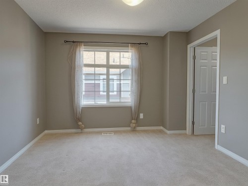44 9151 Shaw Way, Edmonton, AB - Indoor Photo Showing Other Room