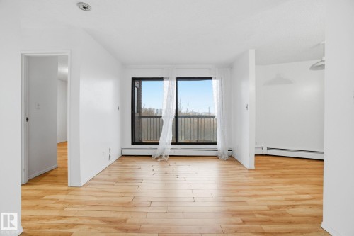 305 11040 82 Street, Edmonton, AB - Indoor Photo Showing Other Room