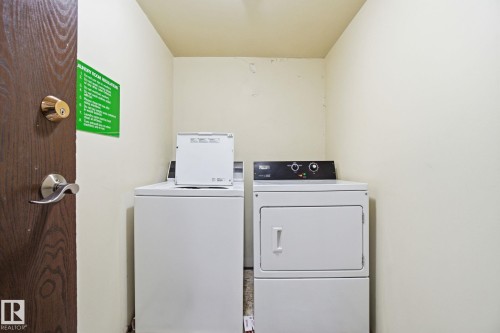 305 11040 82 Street, Edmonton, AB - Indoor Photo Showing Laundry Room