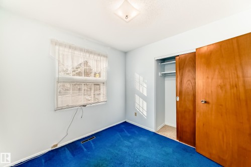 Edmonton, AB - Indoor Photo Showing Other Room