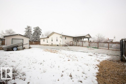 4707 50 Street, Clyde, AB - Outdoor