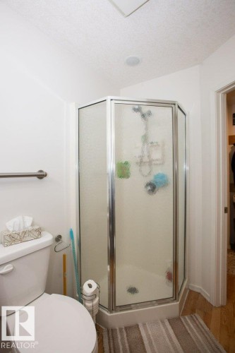 4707 50 Street, Clyde, AB - Indoor Photo Showing Bathroom
