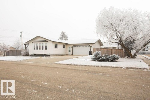 4707 50 Street, Clyde, AB - Outdoor