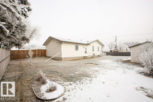 4707 50 Street, Clyde, AB - Outdoor