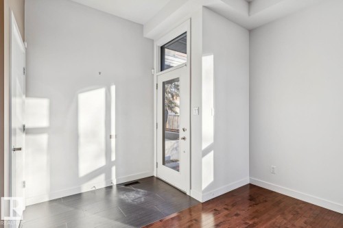 11042 131 Street, Edmonton, AB - Indoor Photo Showing Other Room