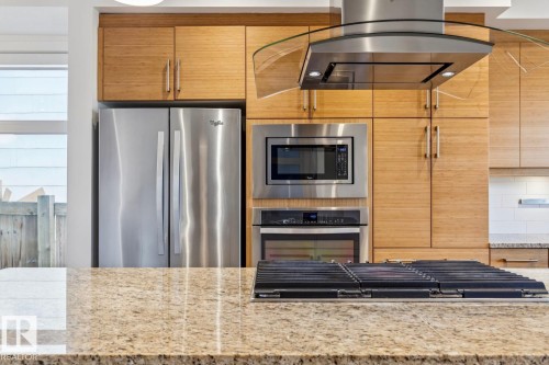 11042 131 Street, Edmonton, AB - Indoor Photo Showing Kitchen With Upgraded Kitchen
