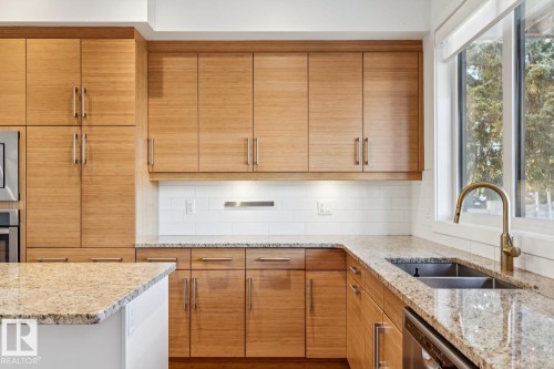 11042 131 Street, Edmonton, AB - Indoor Photo Showing Kitchen With Double Sink With Upgraded Kitchen