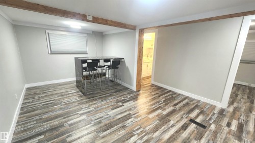 90 Rim Road Nw, Edmonton, AB - Indoor