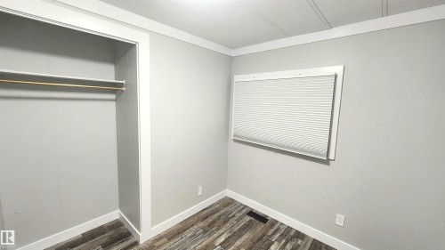90 Rim Road Nw, Edmonton, AB - Indoor Photo Showing Other Room