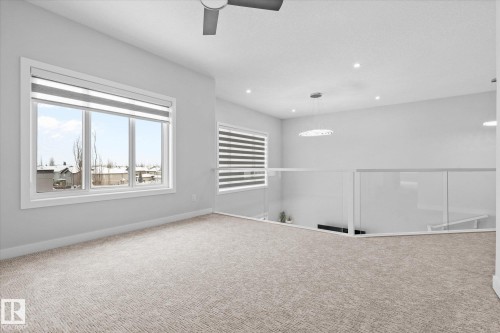 82 Meadowland Way, Spruce Grove, AB - Indoor Photo Showing Other Room
