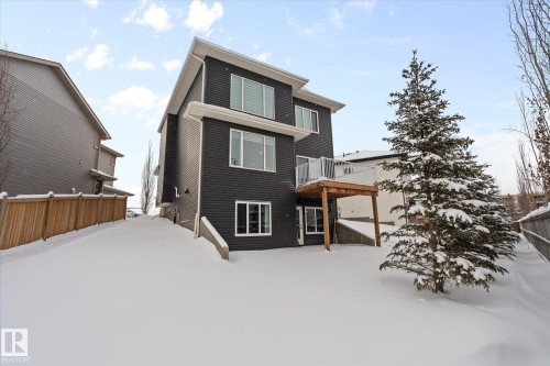 82 Meadowland Way, Spruce Grove, AB - Outdoor