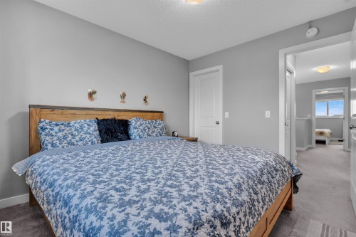 1748 27 Street, Edmonton, AB - Indoor Photo Showing Bedroom